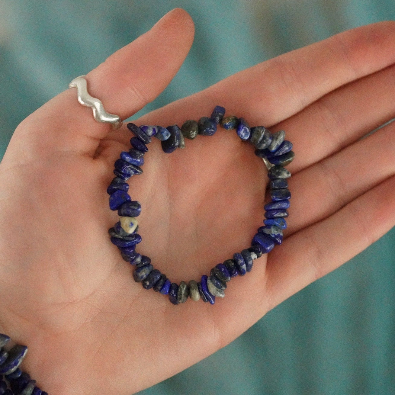 Lapis Lazuli Tumbled Stone Crystal Chip Bracelet