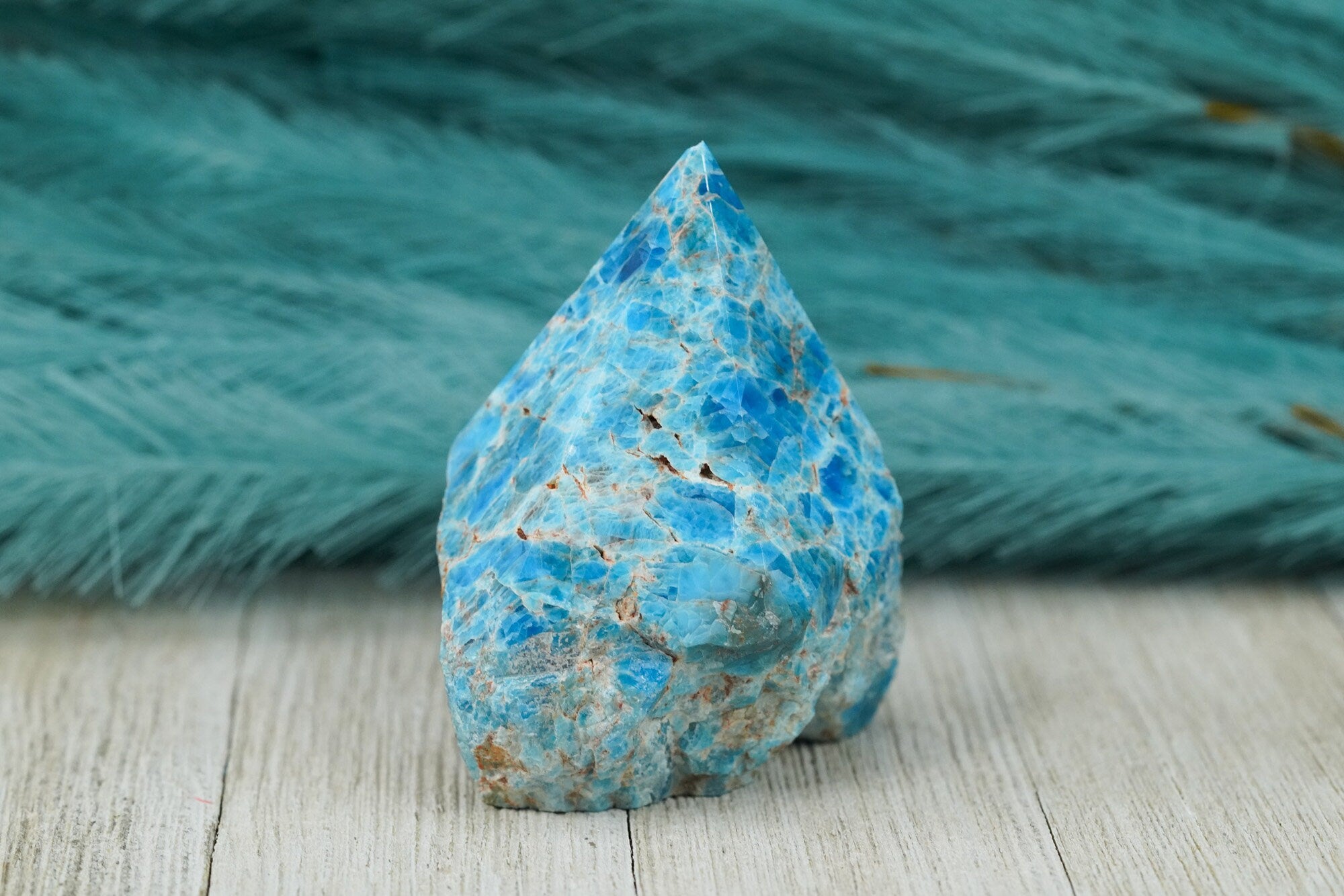 Large Raw Apatite point