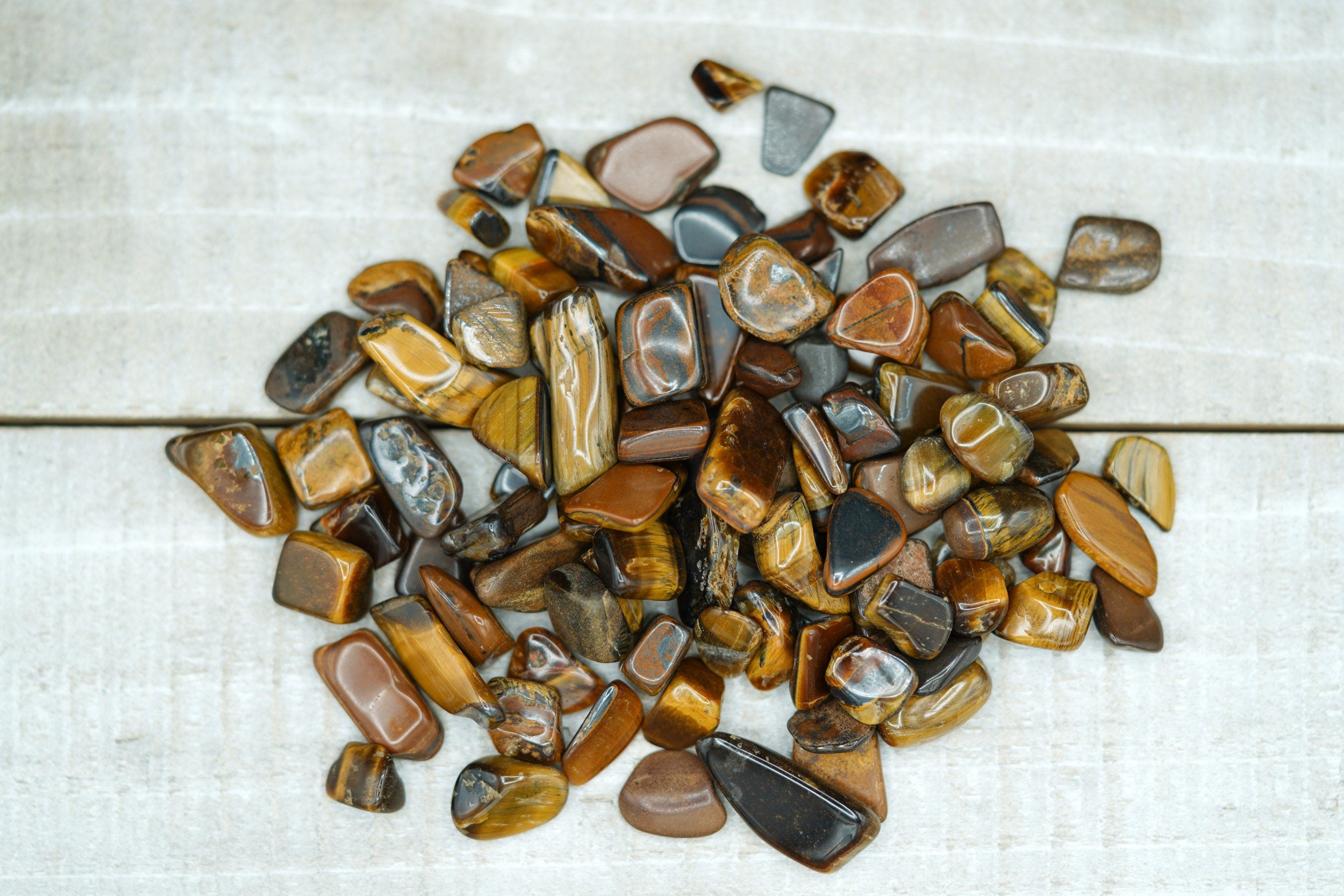 Tigers Eye Tumbled Crystal Chips