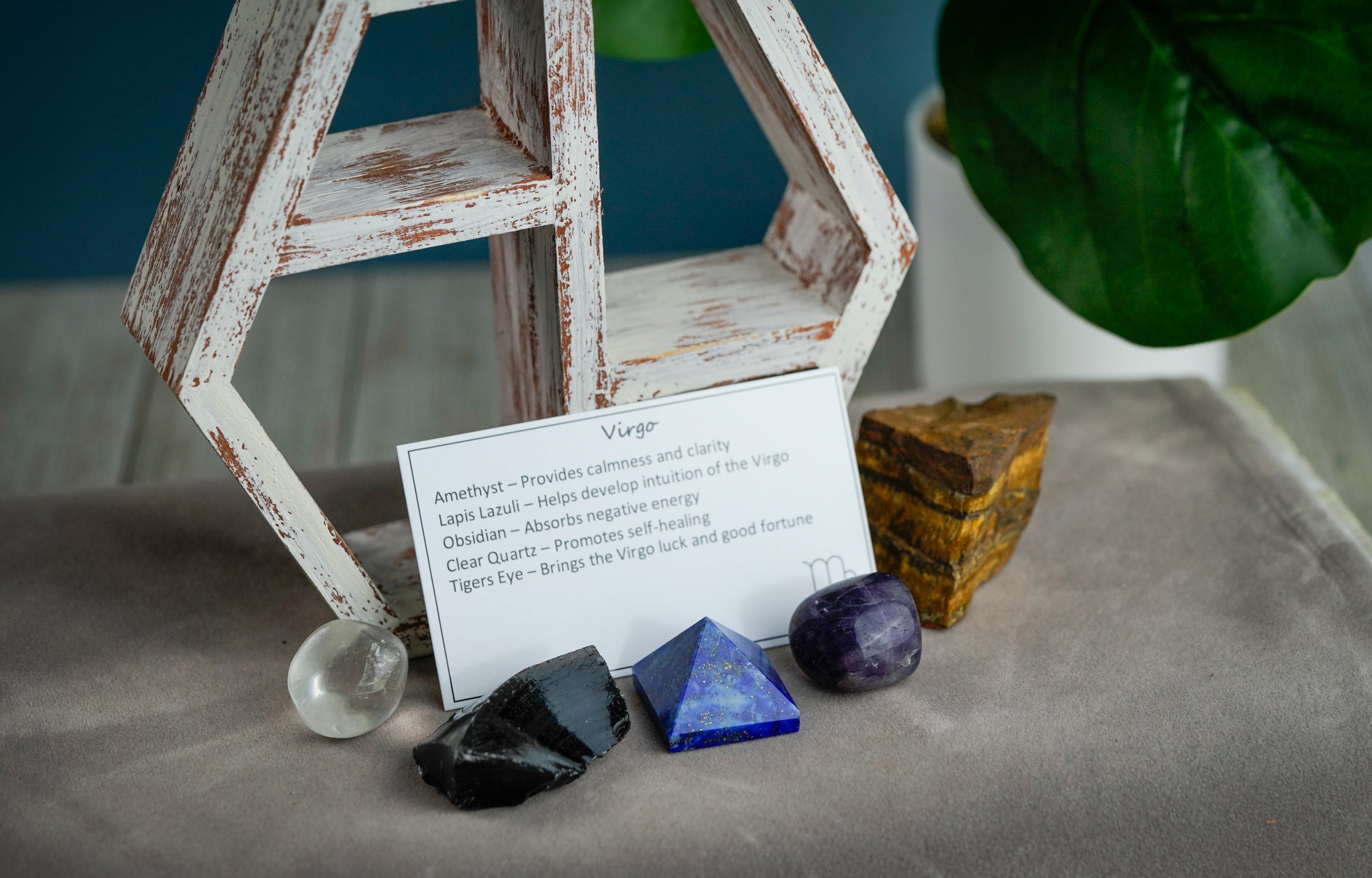 Virgo Crystal Shelf Set