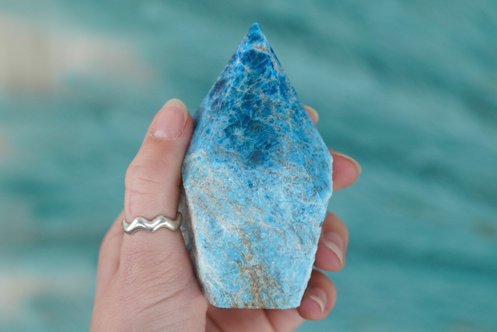 Large Raw Apatite point