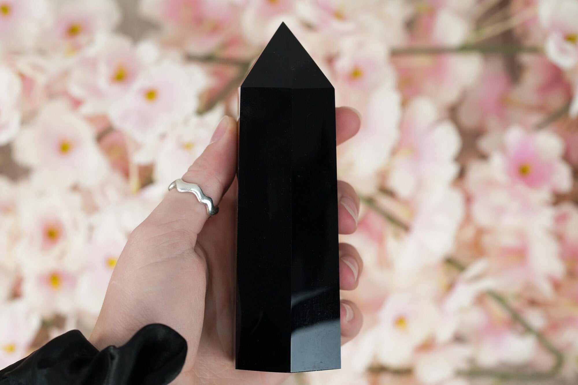 Large Obsidian Tower Point