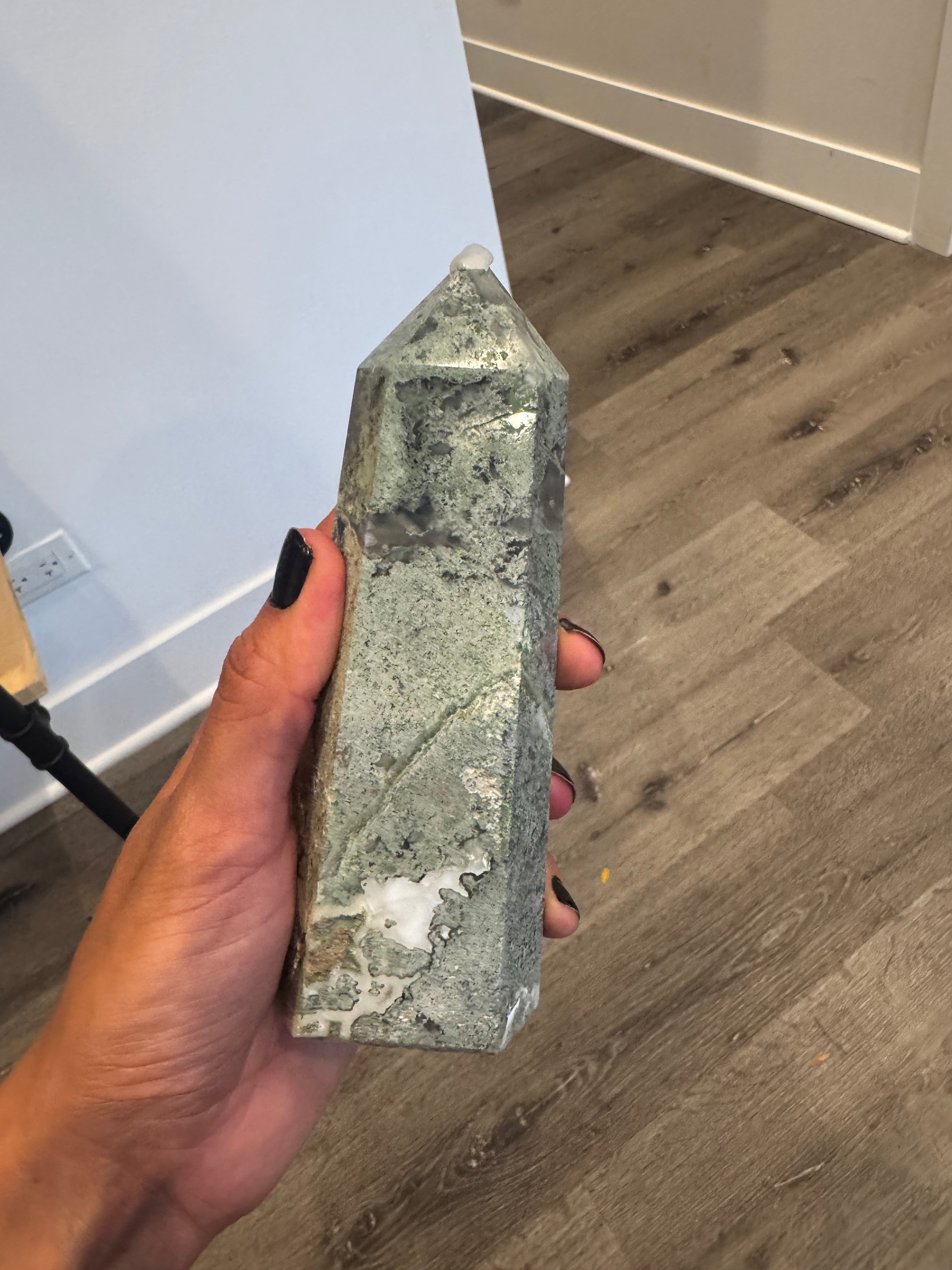 Moss agate large tower