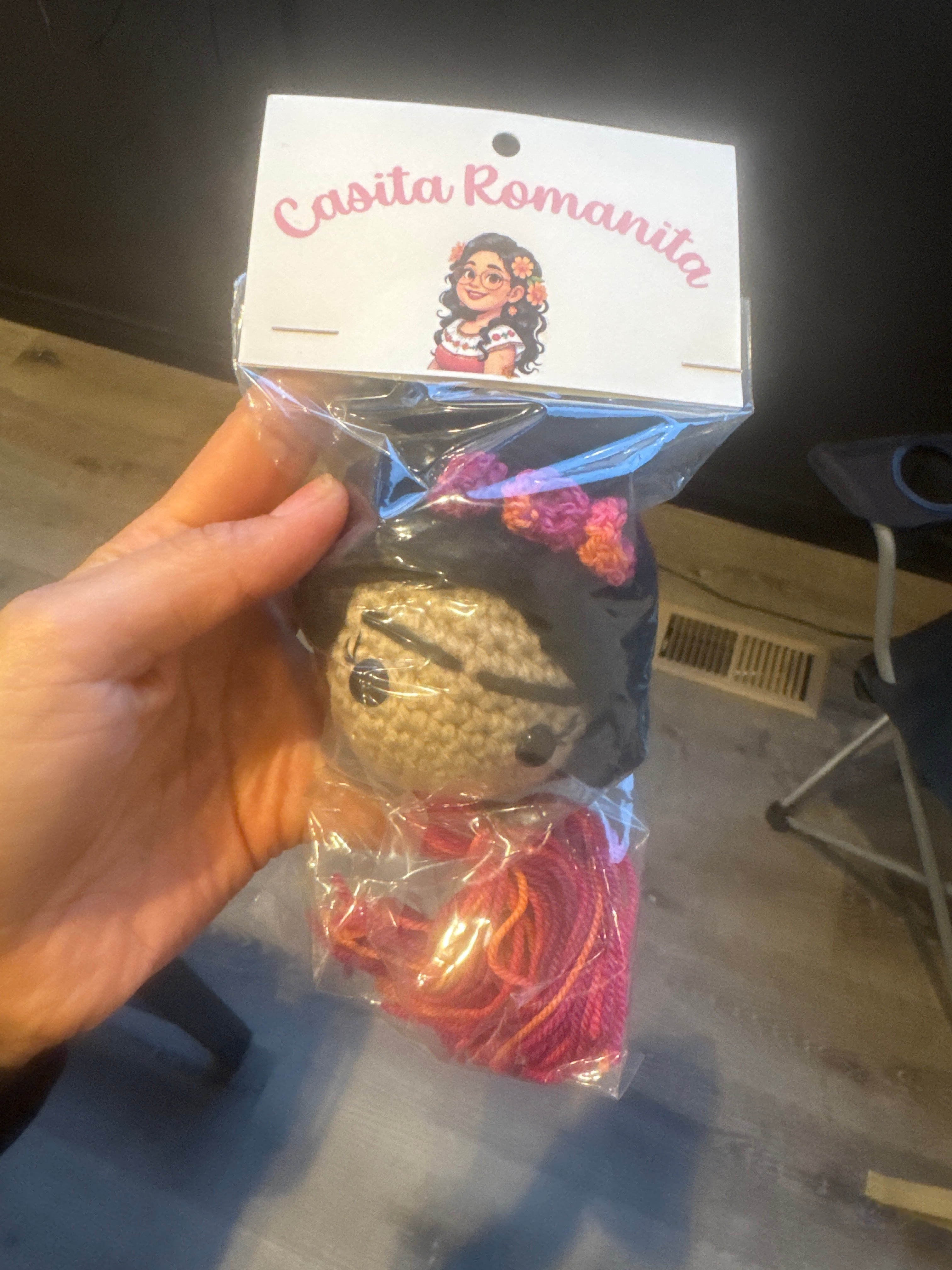 Casita Romanita Frida Keychain