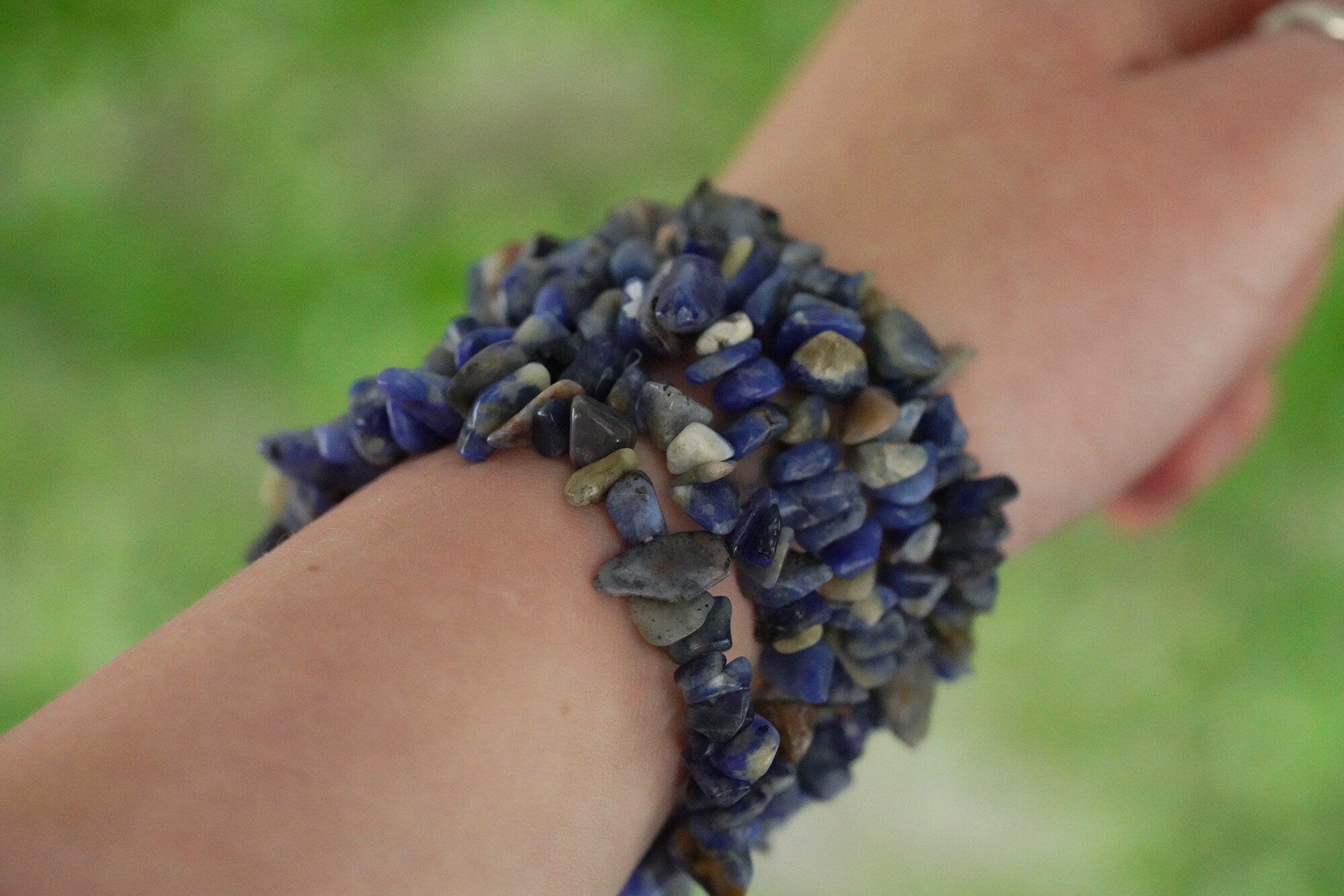 Sodalite Tumbled Stone Crystal Chip Bracelet