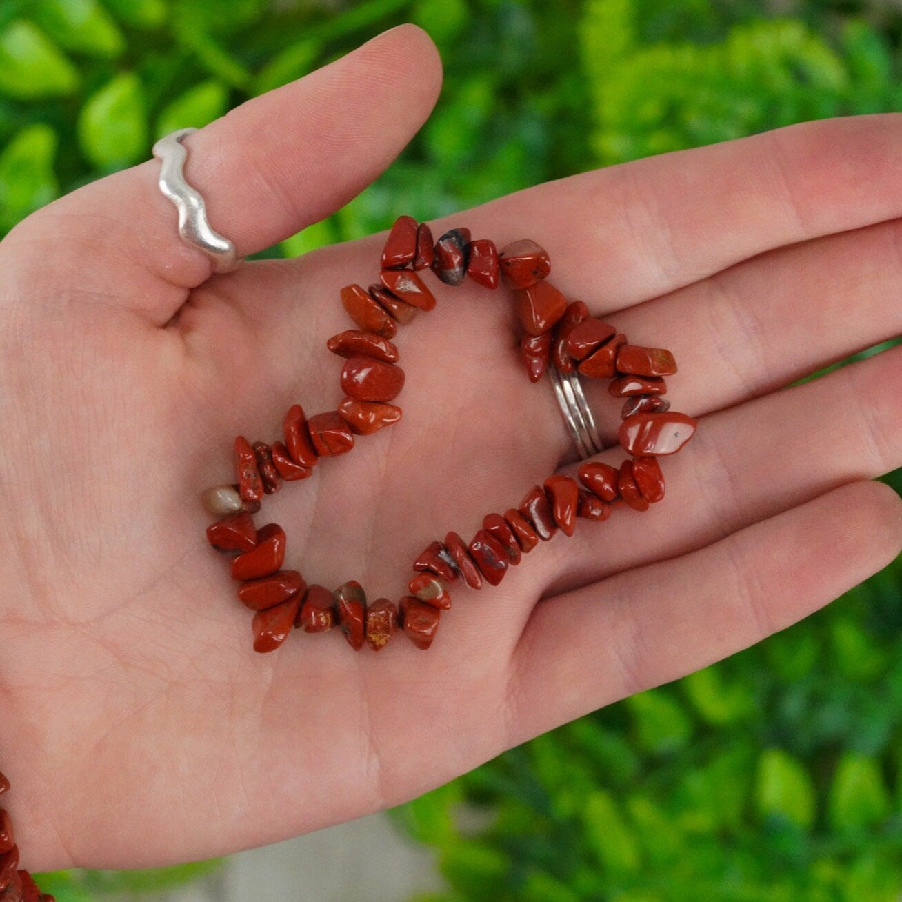 Red Jasper Tumbled Stone Crystal Chip Bracelet