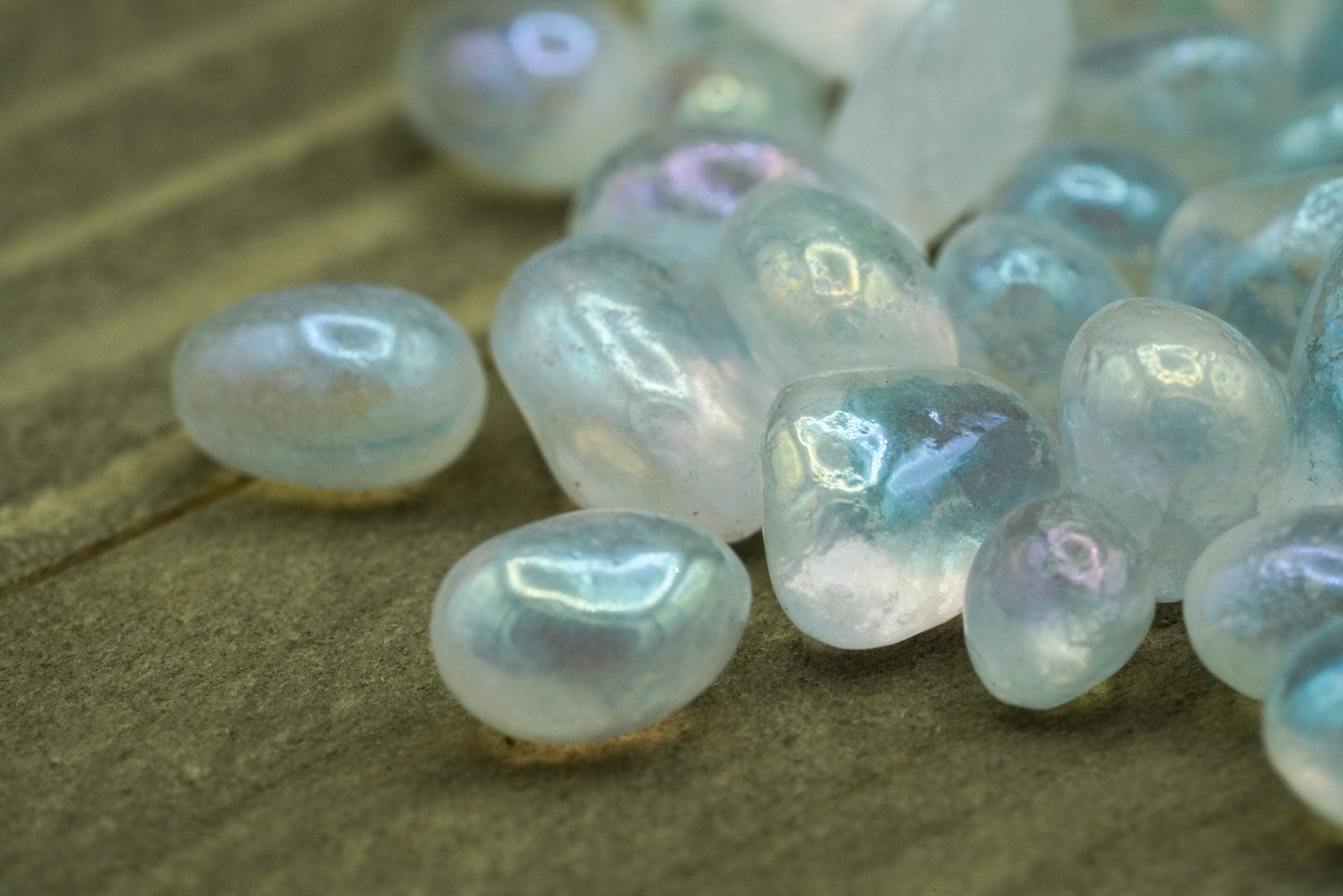 Aura Quartz Tumbled Crystal Chips