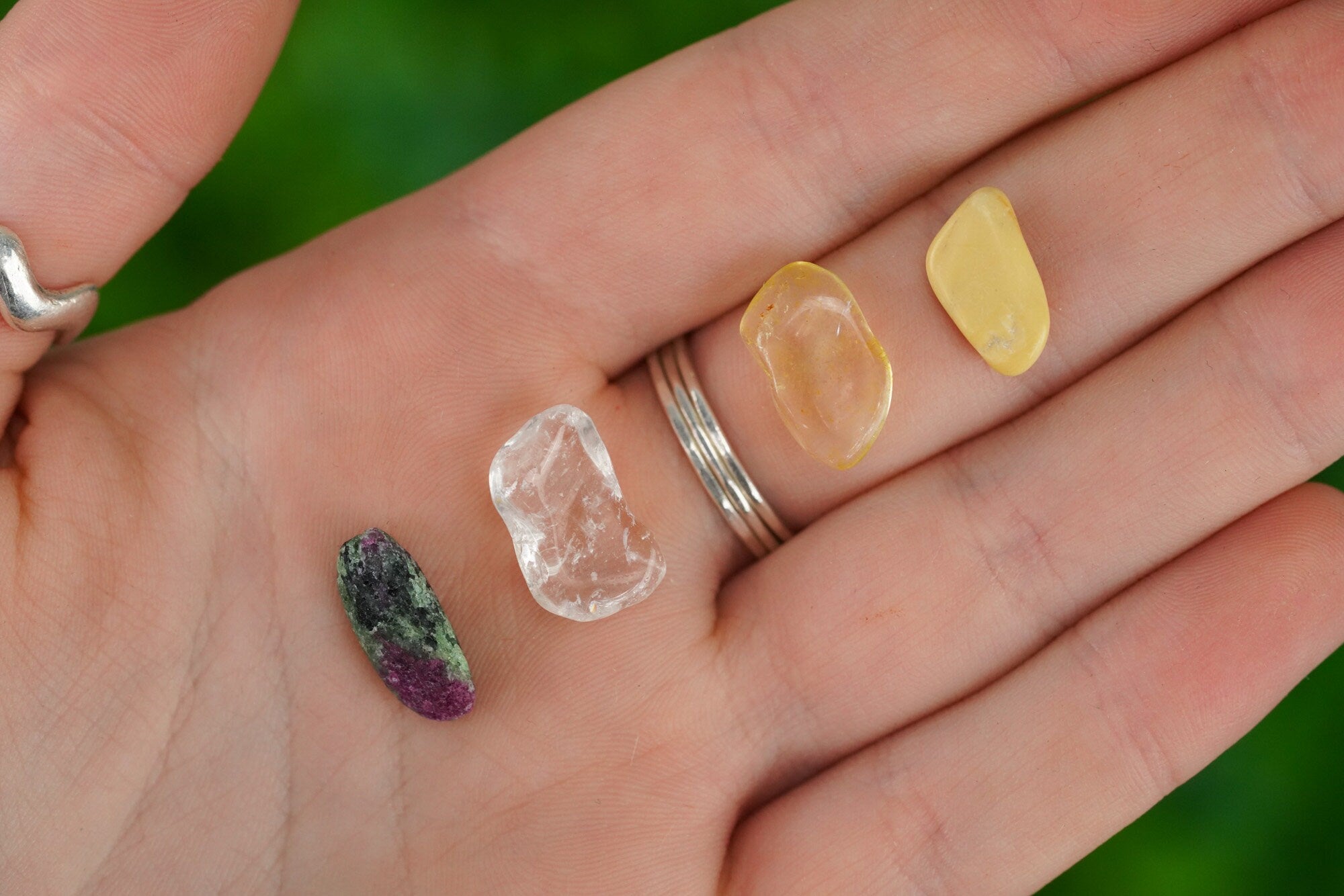 Attracting Abundance Tumbled Chip Crystal Set