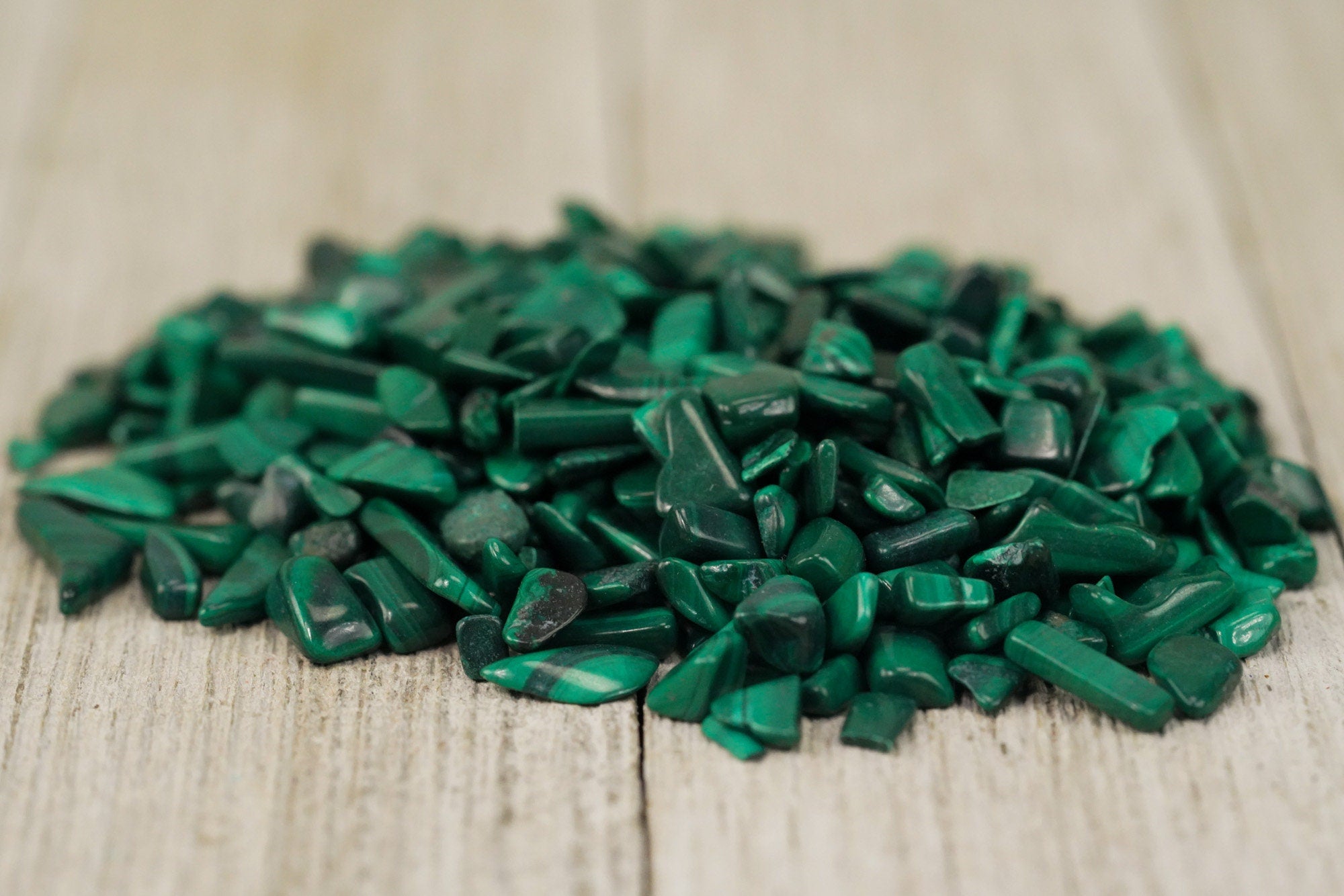 Malachite Tumbled Crystal Chips