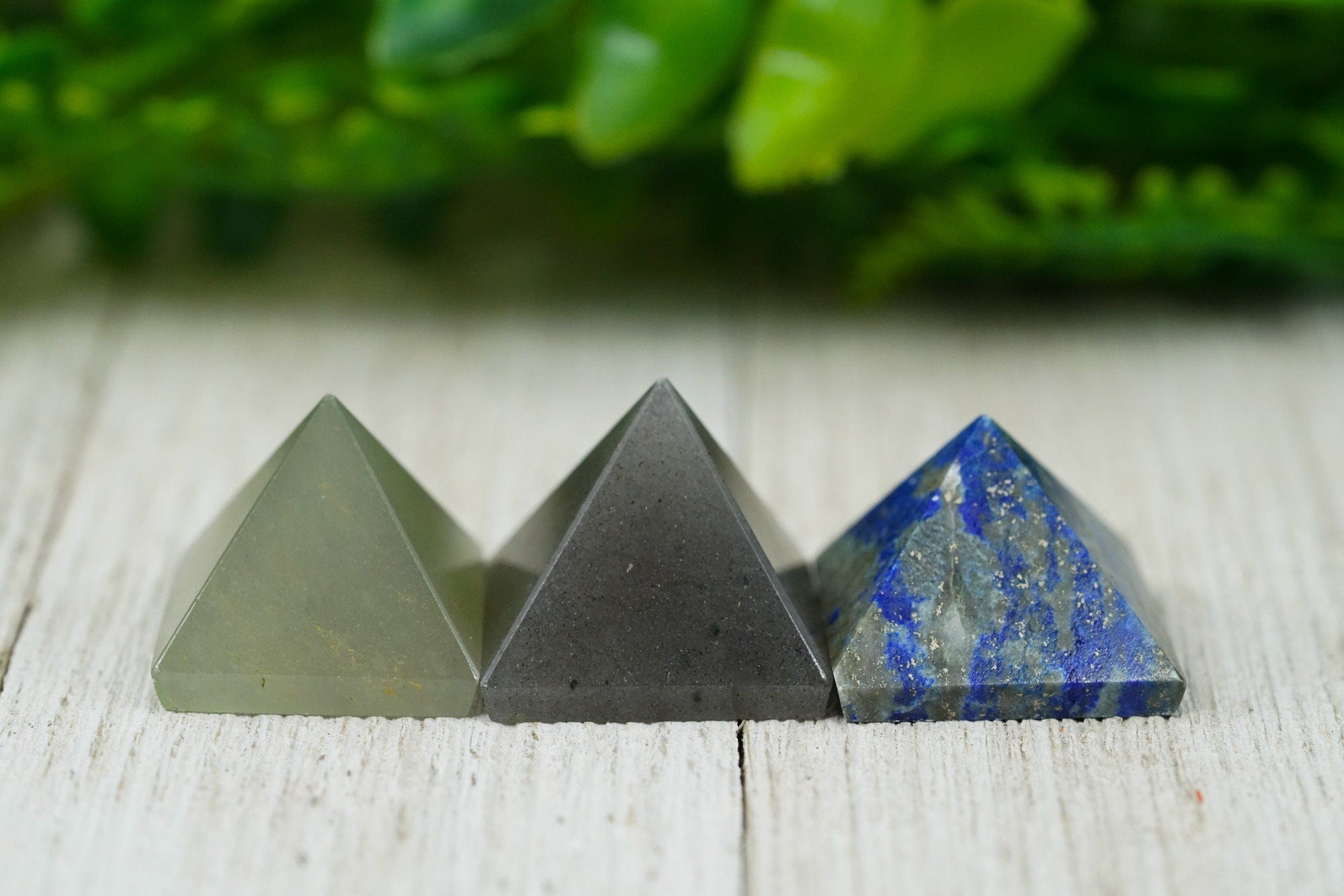 7 Chakra Pyramid Set