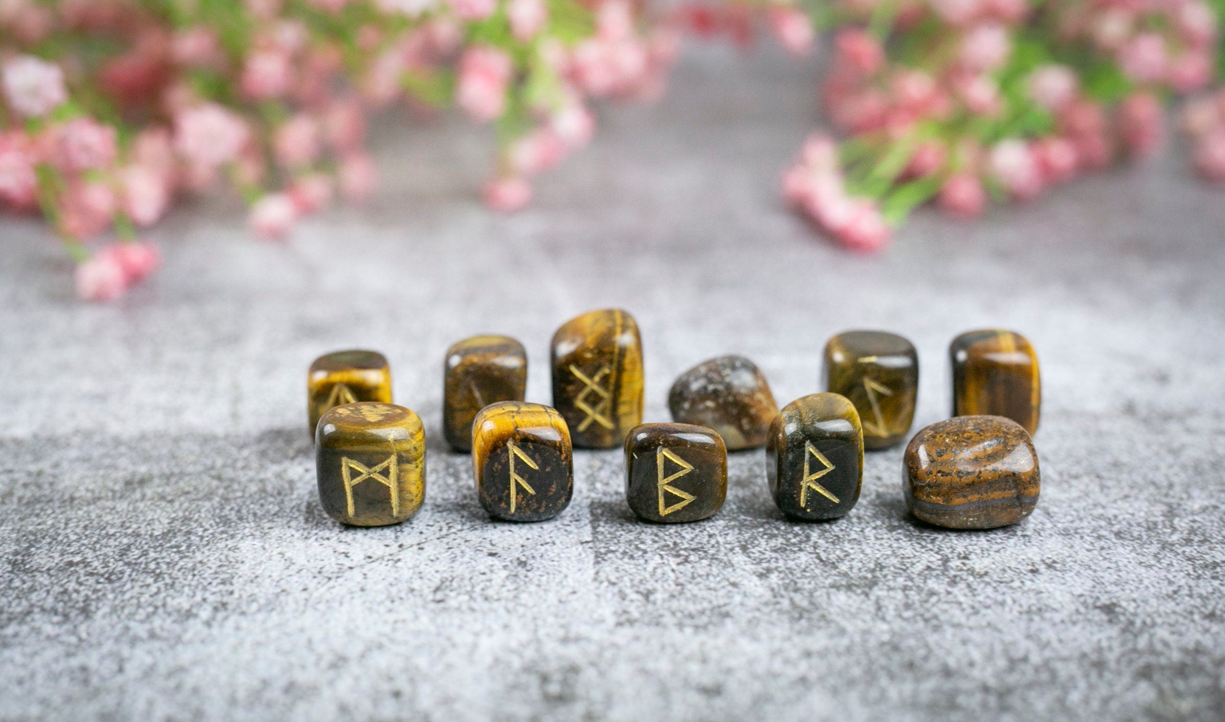 Tigers Eye Runestone Set